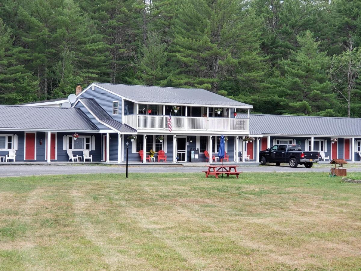 Blue Ridge Motel Schroon Lake Buitenkant foto