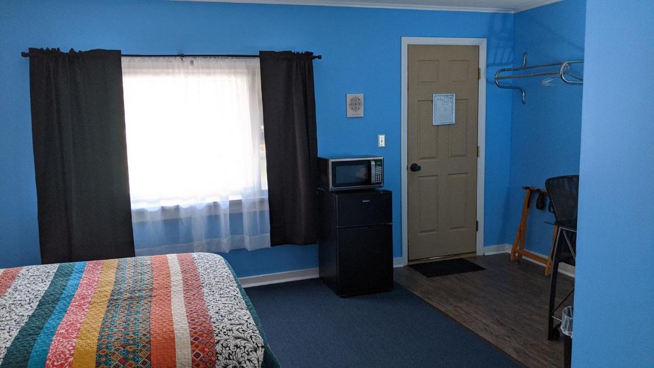 Blue Ridge Motel Schroon Lake Buitenkant foto