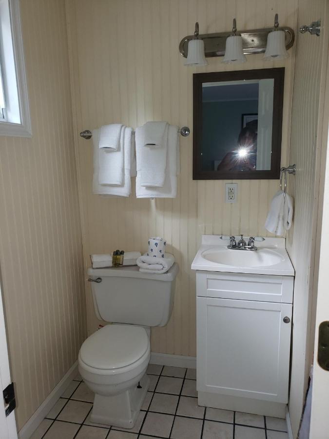 Blue Ridge Motel Schroon Lake Buitenkant foto