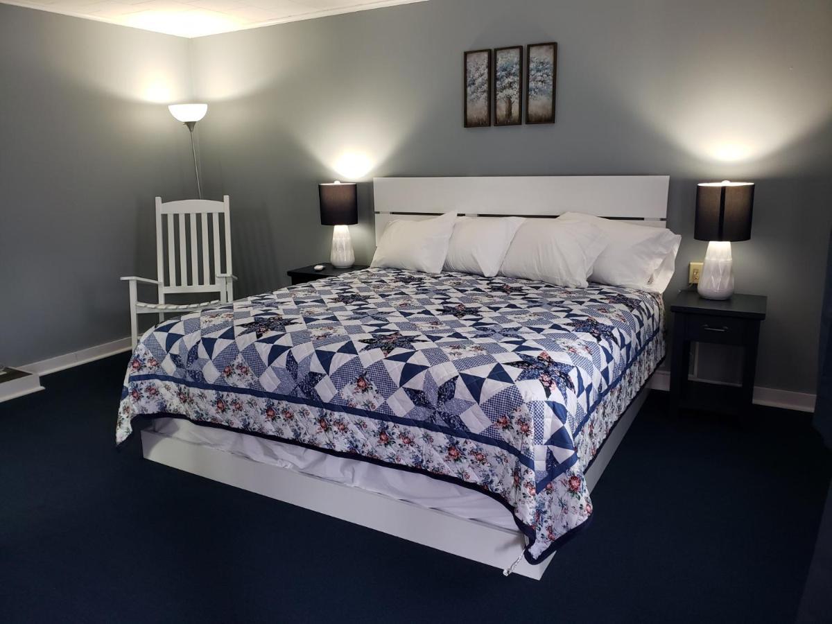 Blue Ridge Motel Schroon Lake Buitenkant foto