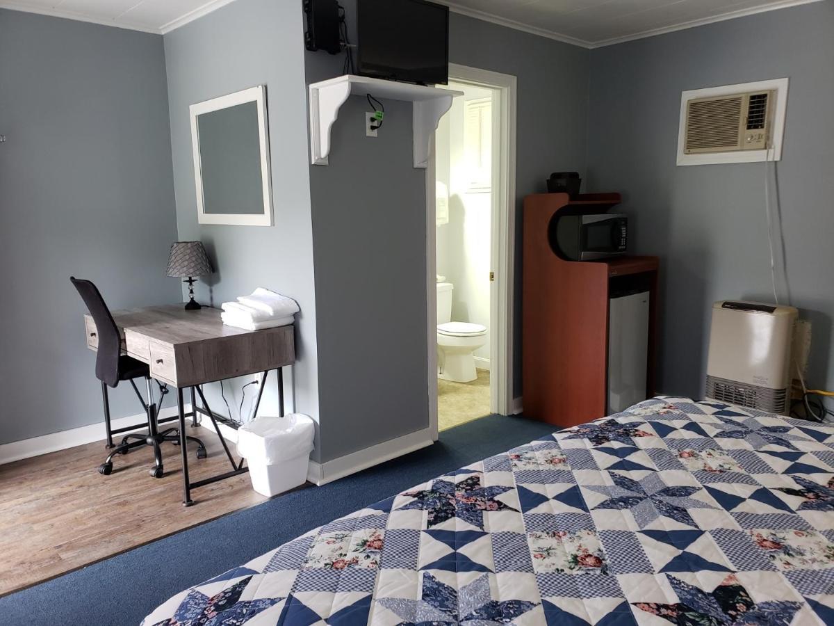 Blue Ridge Motel Schroon Lake Buitenkant foto