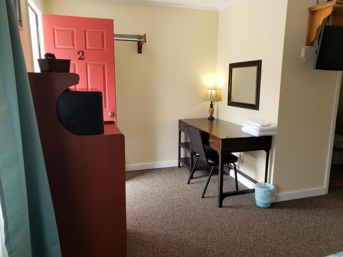 Blue Ridge Motel Schroon Lake Buitenkant foto