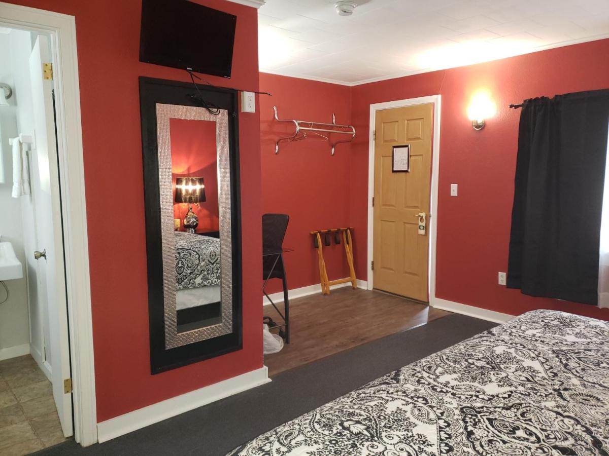 Blue Ridge Motel Schroon Lake Buitenkant foto